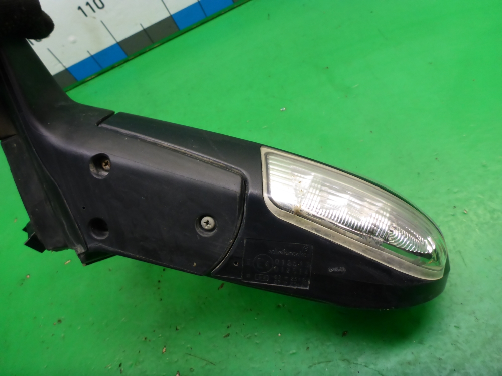 Зеркало левое электрическое