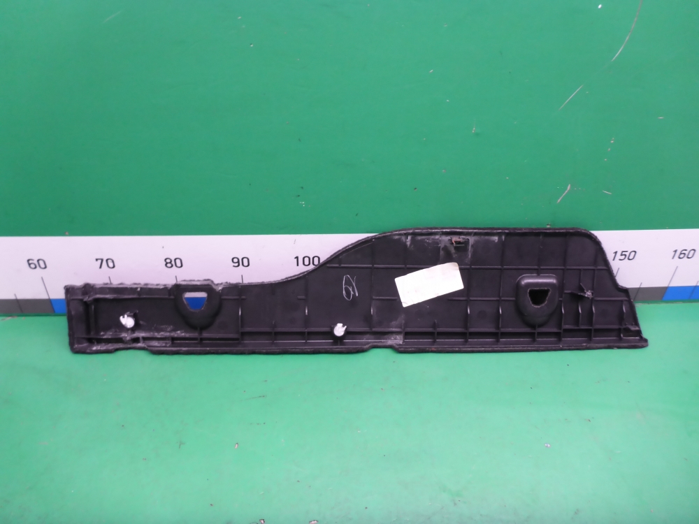 Пол багажника