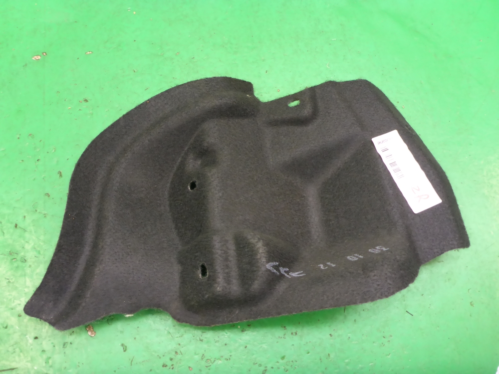 Обшивка багажника