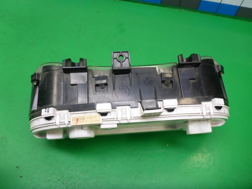 Панель приборов