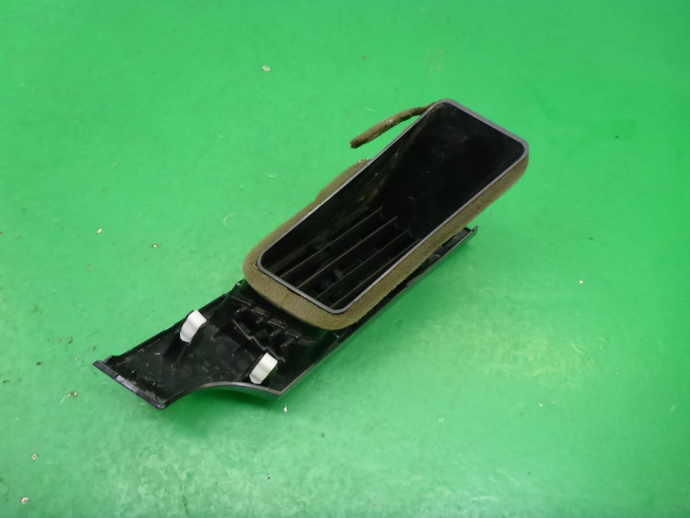 Дефлектор воздушный