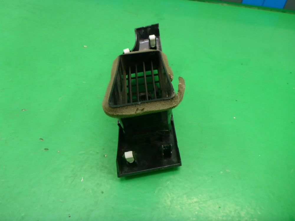 Дефлектор воздушный