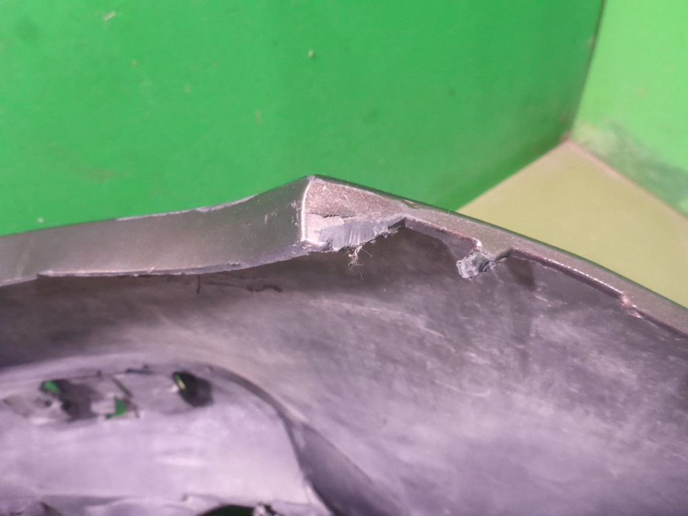 Бампер передний