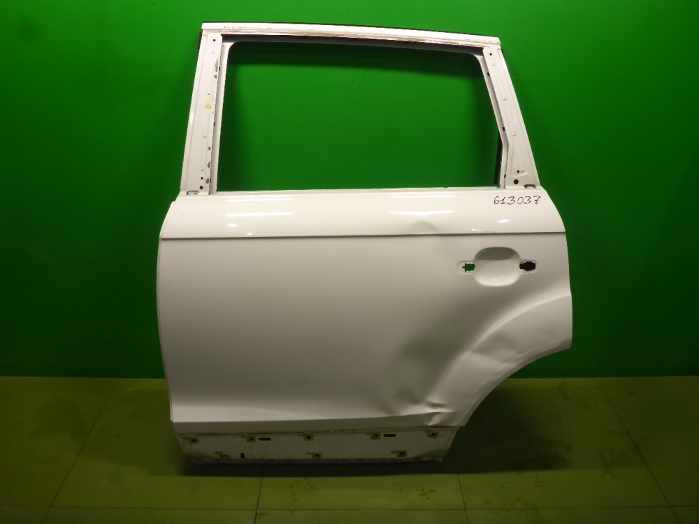 Дверь задняя левая