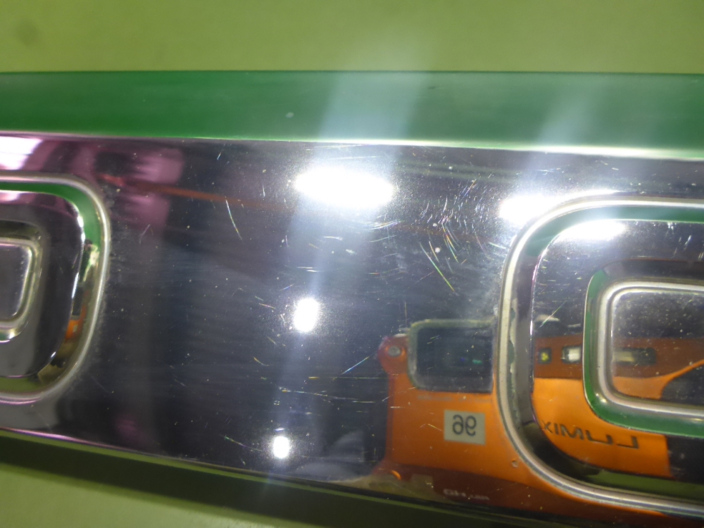 Накладка двери багажника