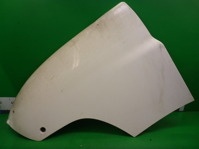 Спойлер (дефлектор) крышки багажника