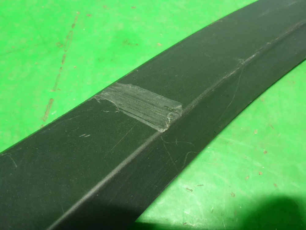 Накладка двери задней левой