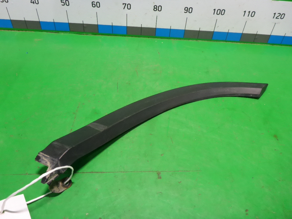 Накладка двери задней левой