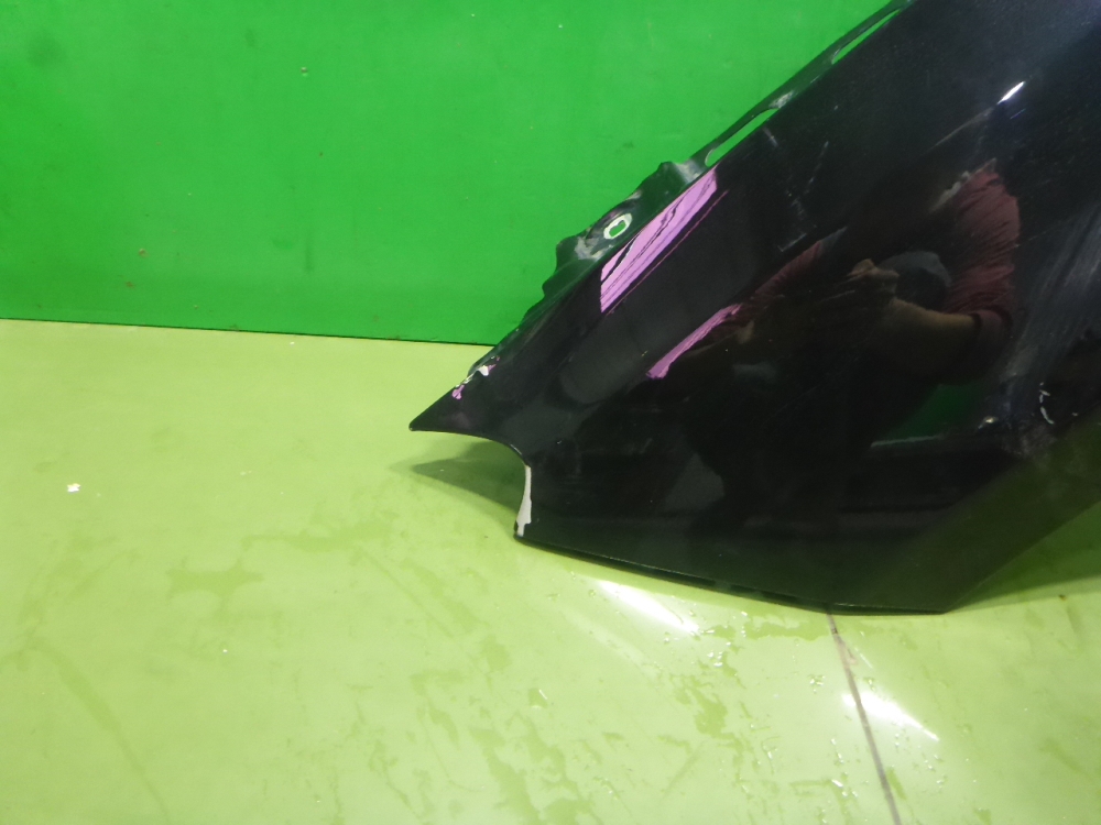 Крыло переднее левое