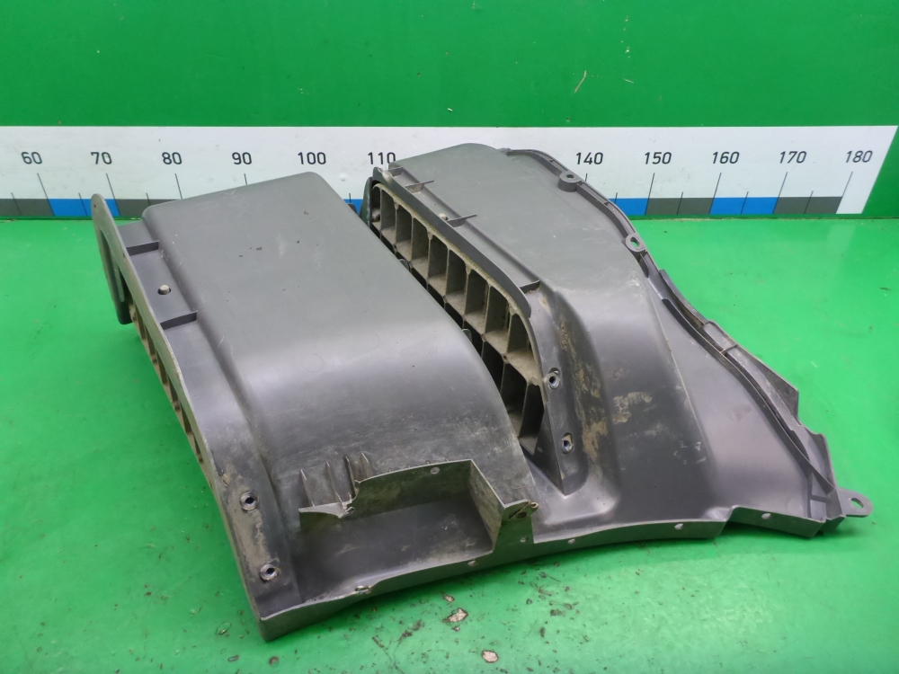 Подножка правая