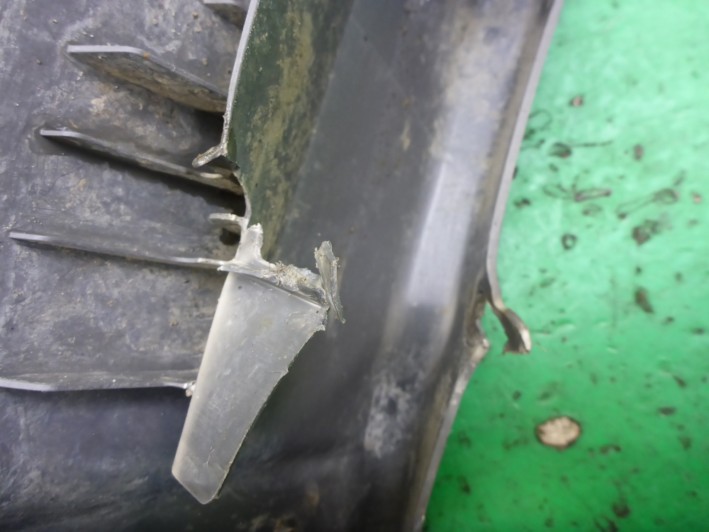 Подножка правая