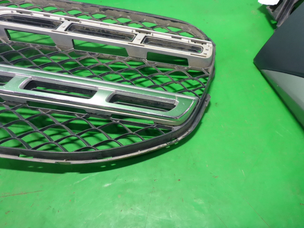 Решетка радиатора