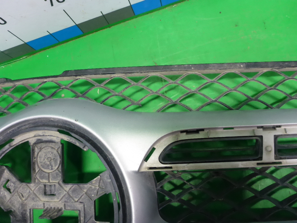 Решетка радиатора