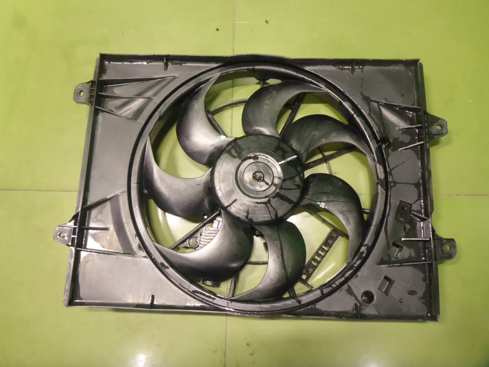 Вентилятор радиатора