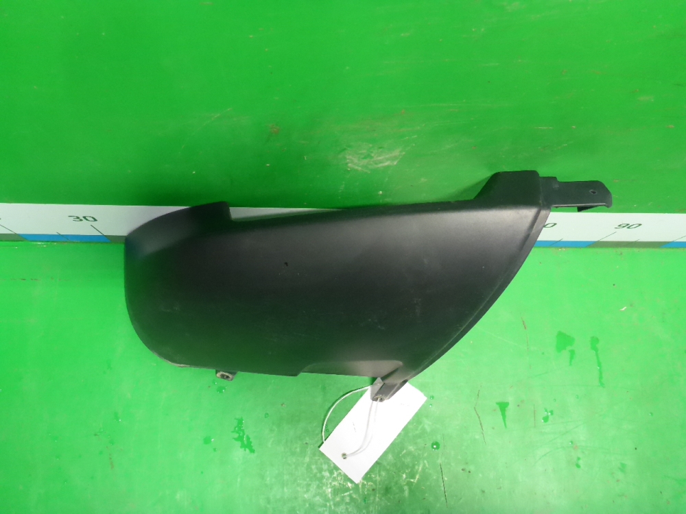 Накладка переднего бампера правая