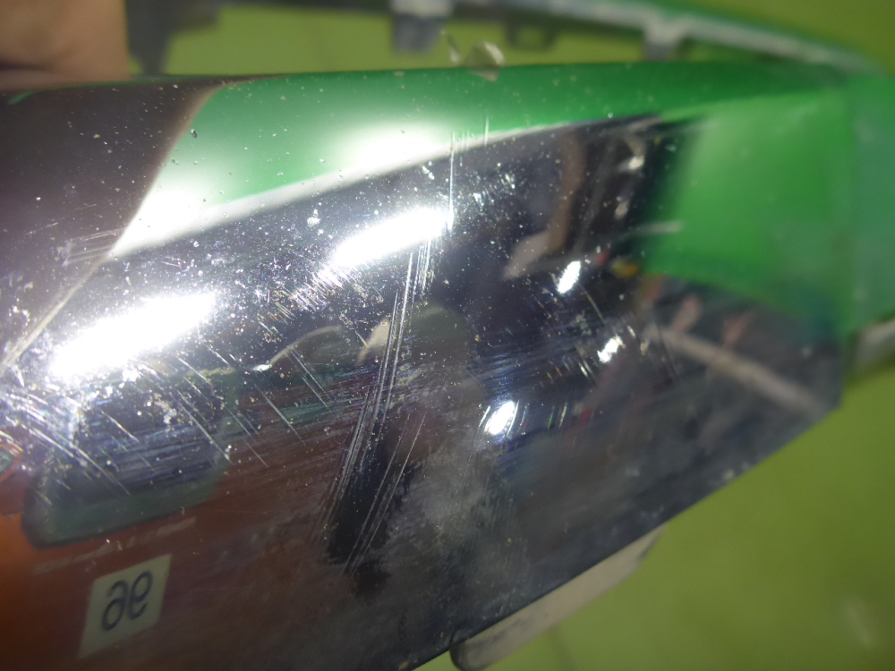 Накладка переднего бампера центральная