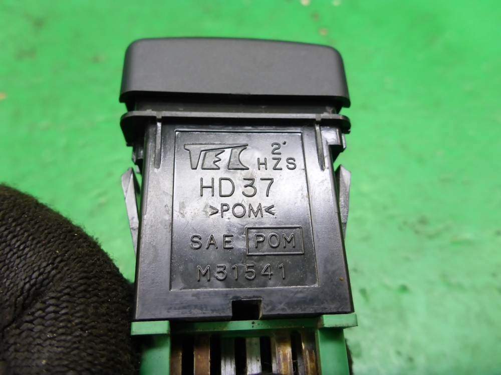 Переключатель света фар