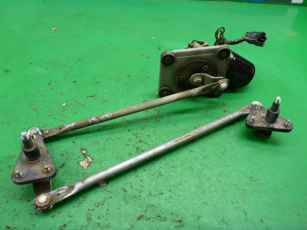 Трапеция стеклоочистителей