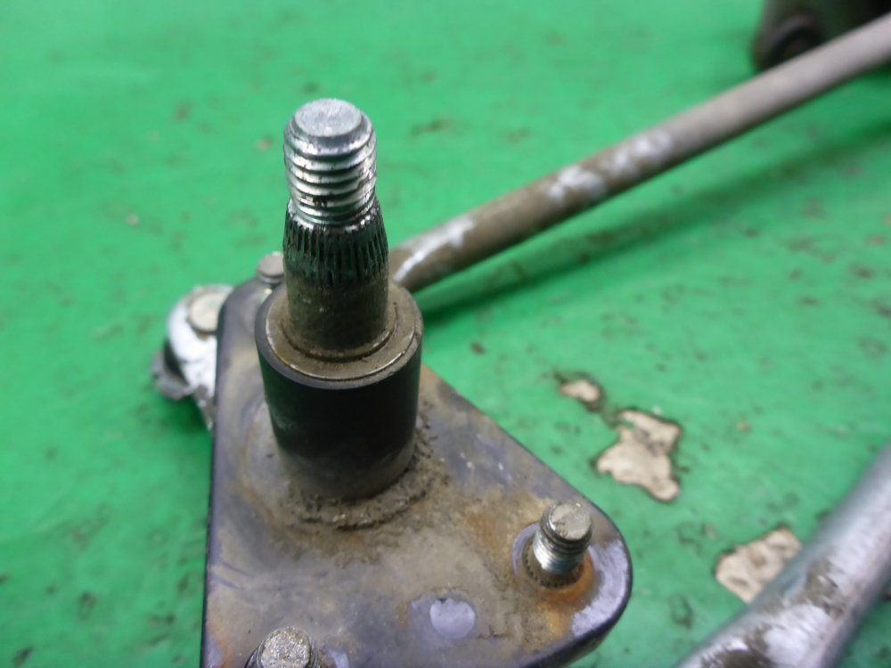 Трапеция стеклоочистителей