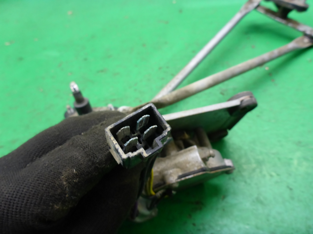 Трапеция стеклоочистителей