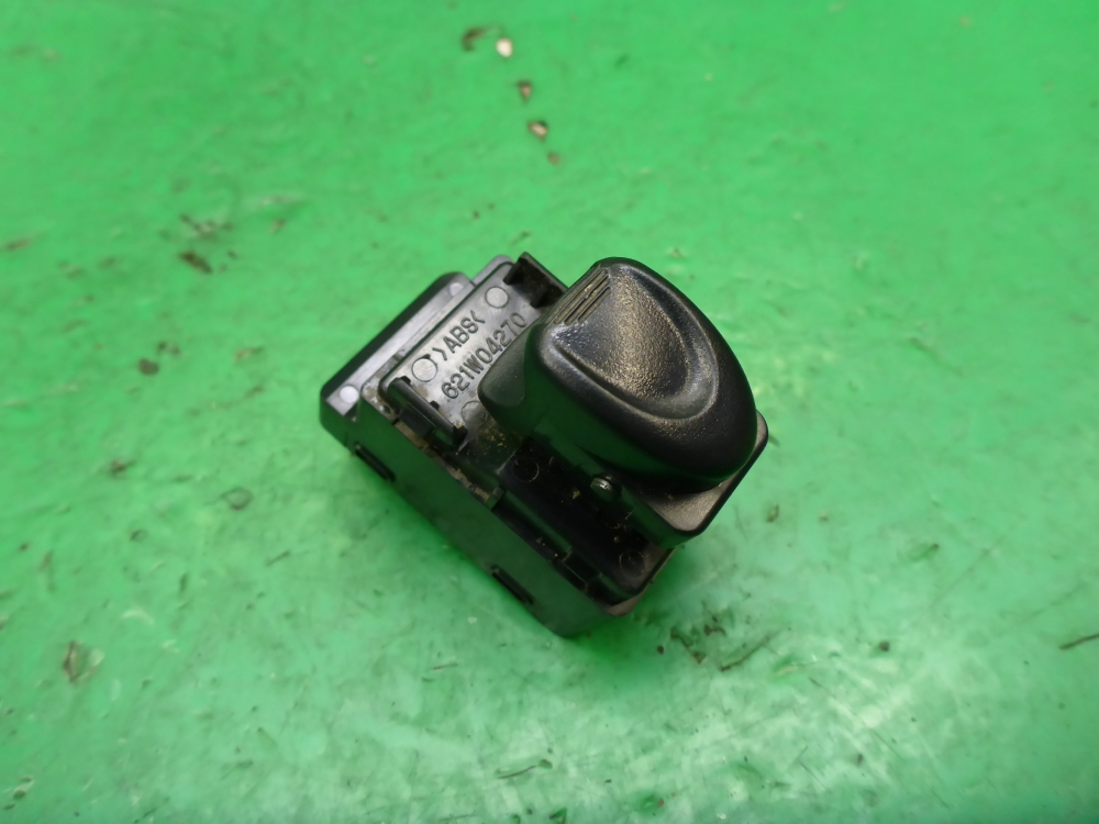 Кнопка стеклоподъемника