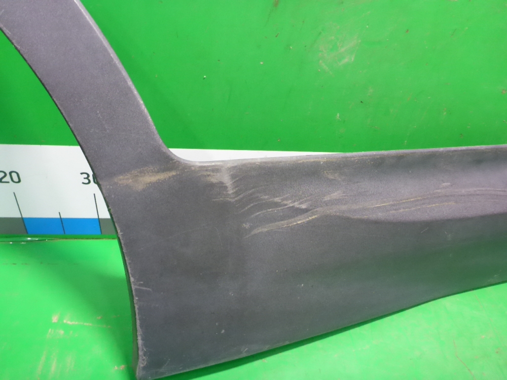 Накладка двери задней правой