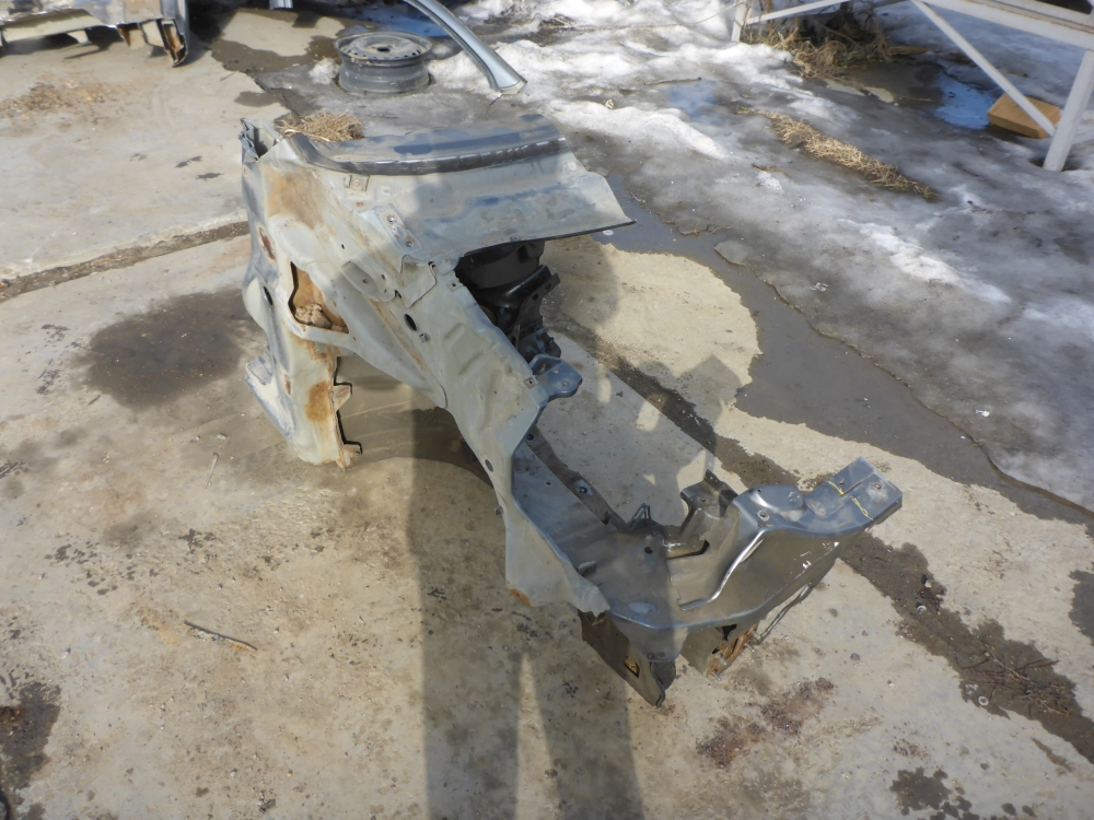 Лонжерон передний правый