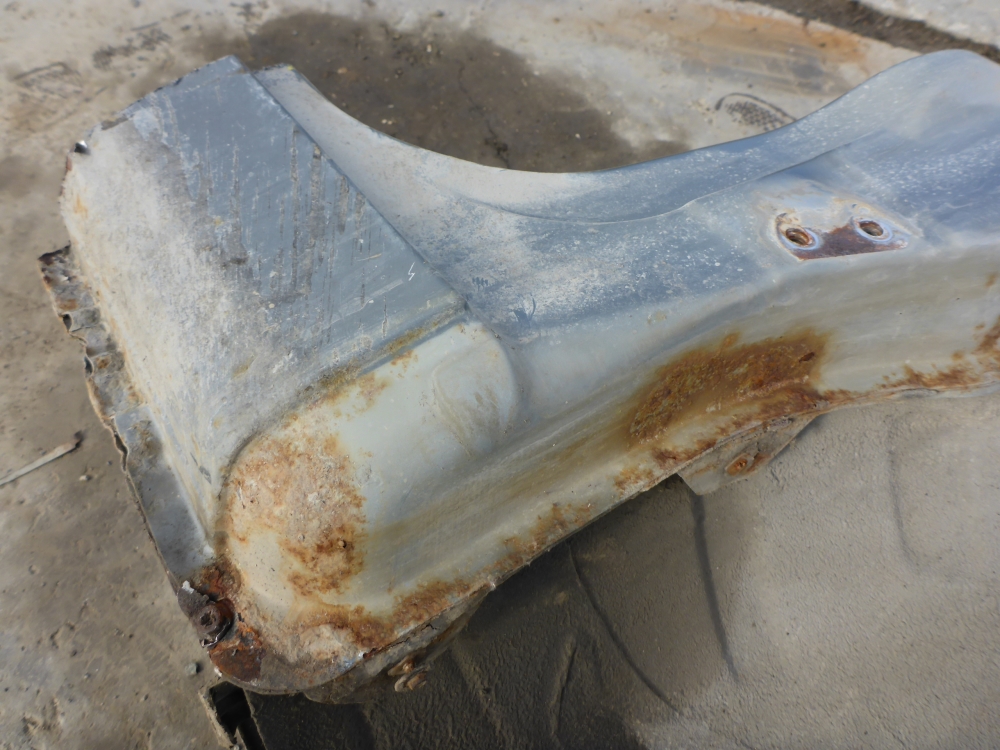 Лонжерон передний правый