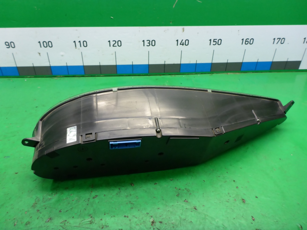 Панель приборов