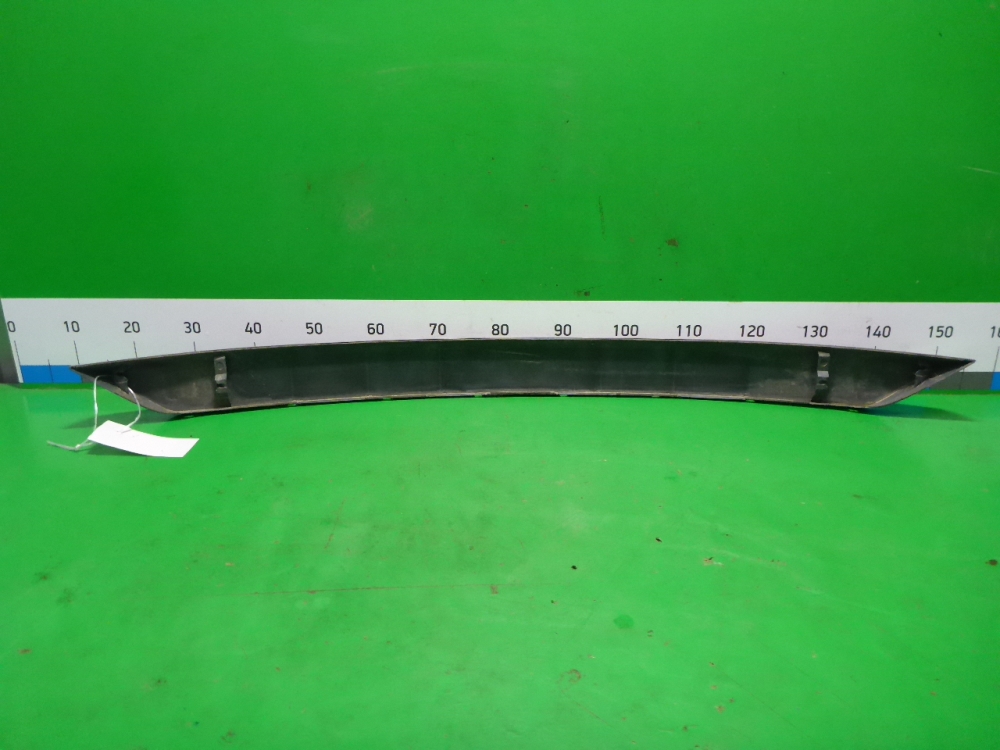 Накладка двери багажника