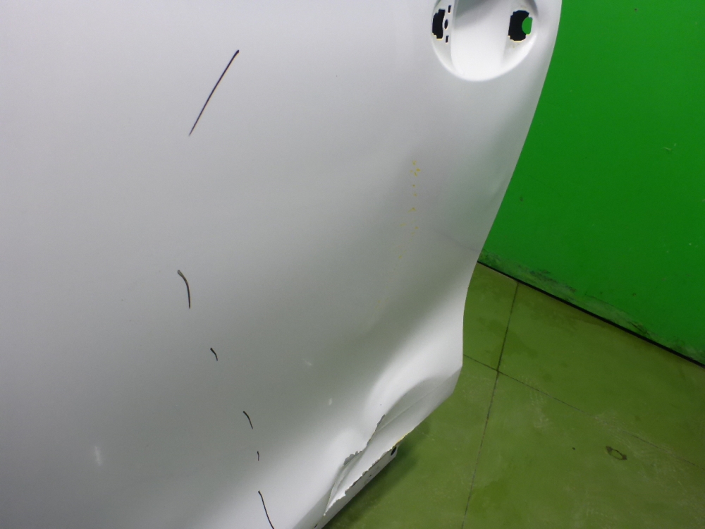 Дверь передняя левая