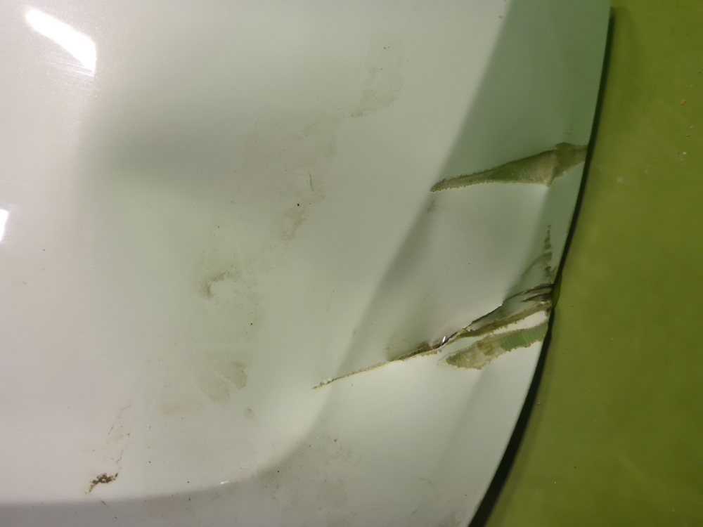 Дверь багажника