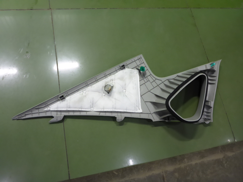 Обшивка стойки