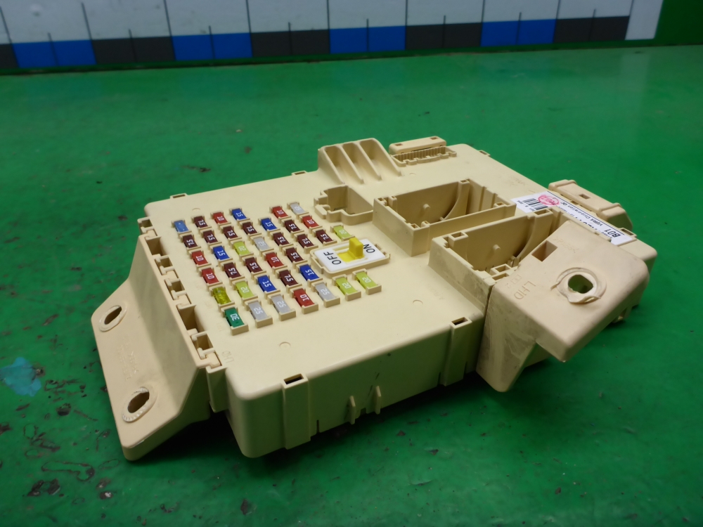 Блок предохранителей