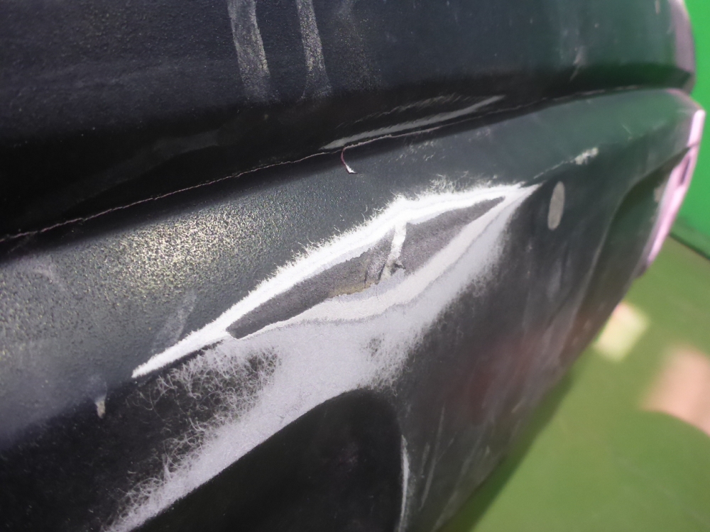 Бампер задний