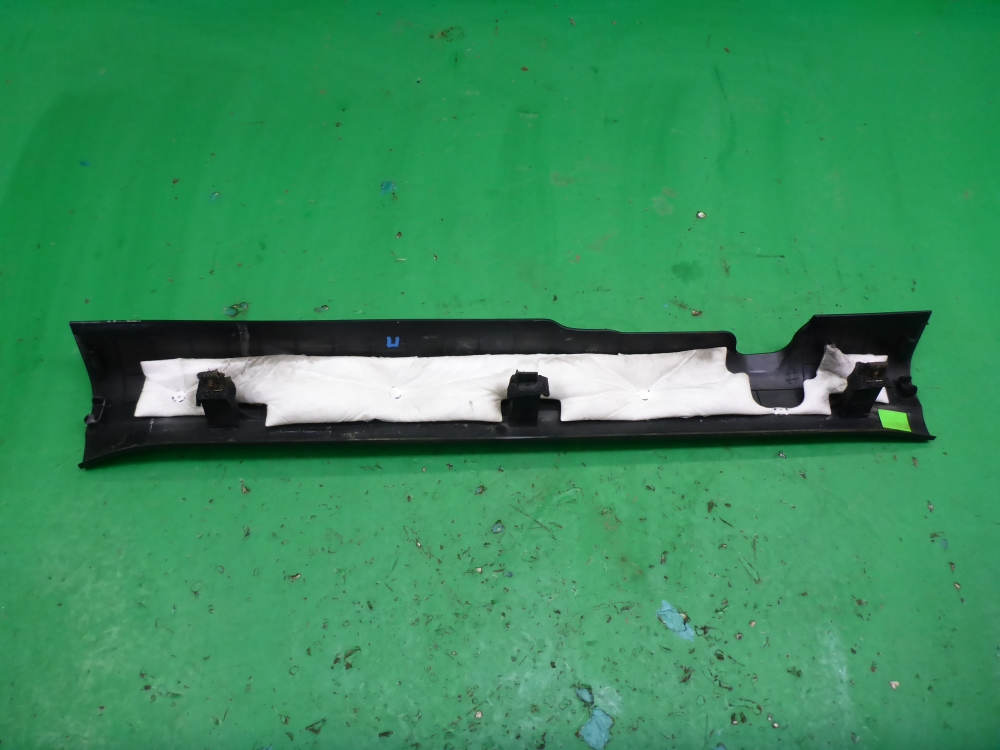 Накладка порога (внутренняя)