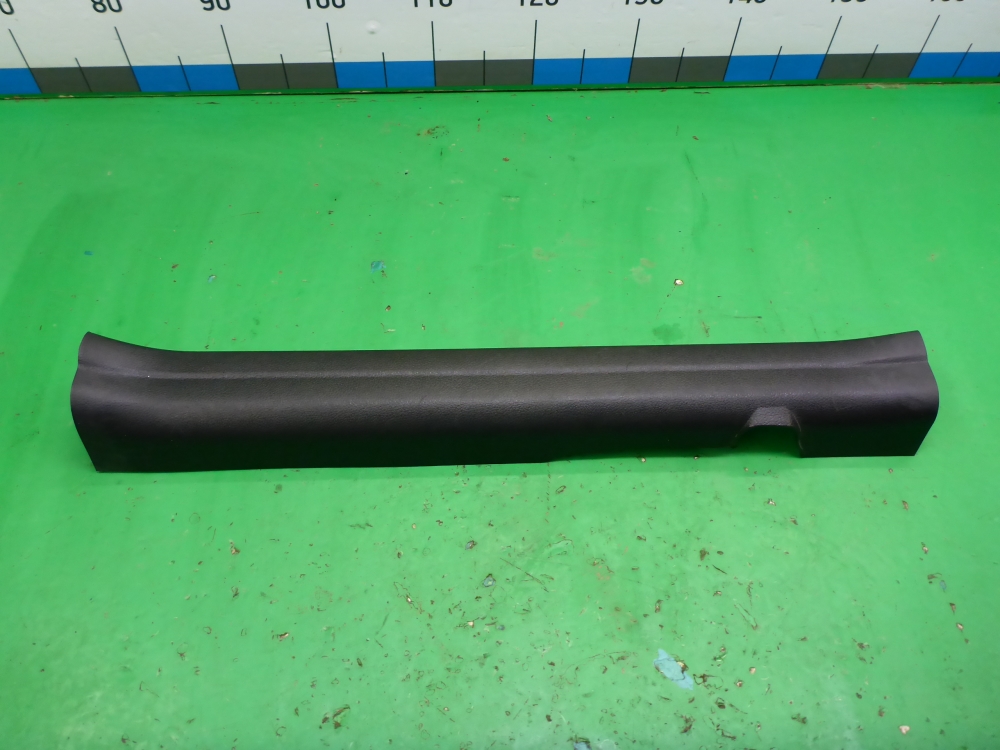 Накладка порога (внутренняя)