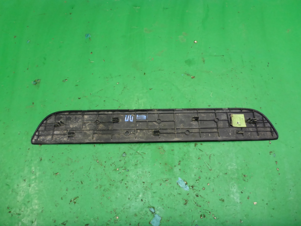 Накладка порога (внутренняя)