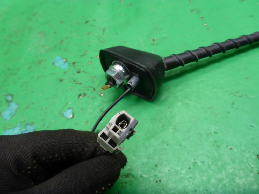 Антенна электрическая