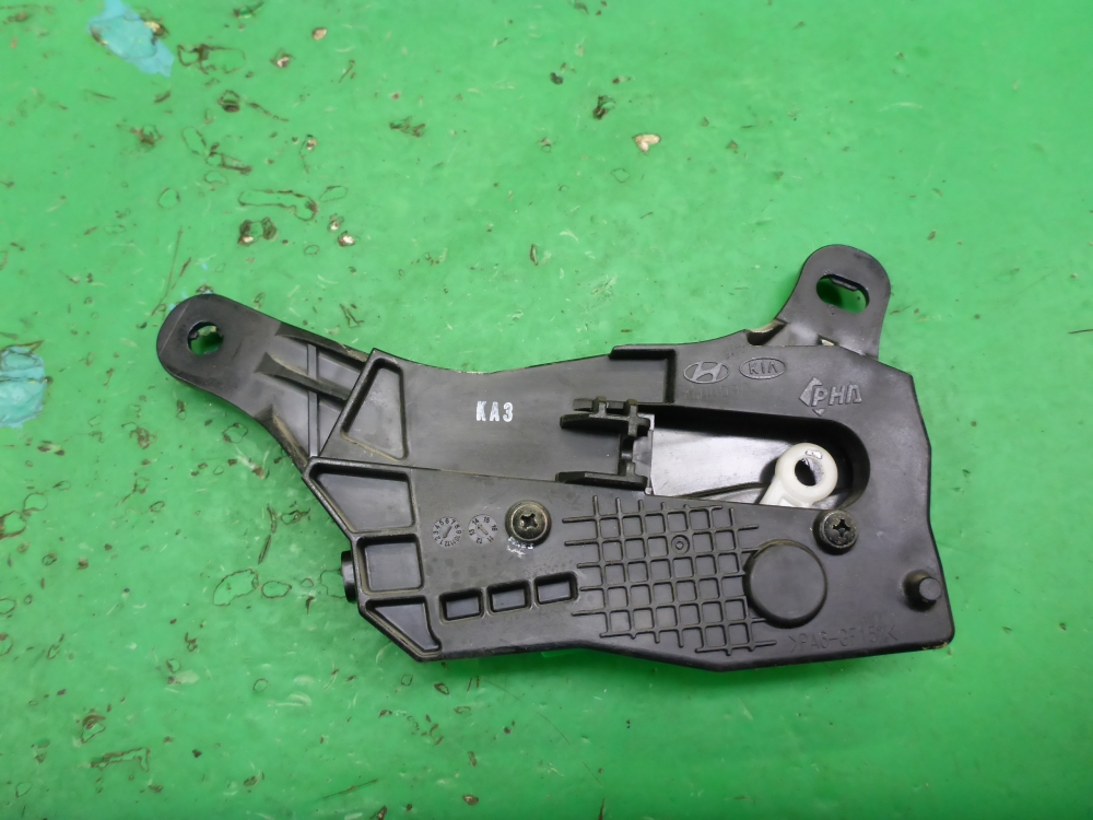 Активатор замка багажника