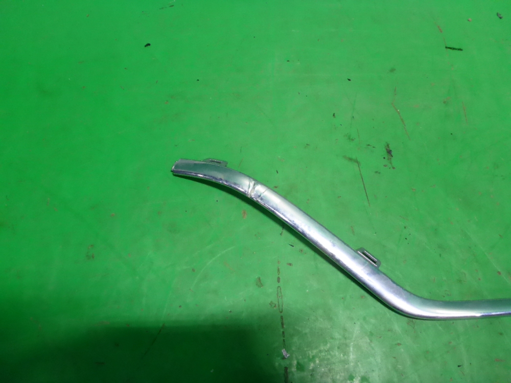 Накладка переднего бампера левая