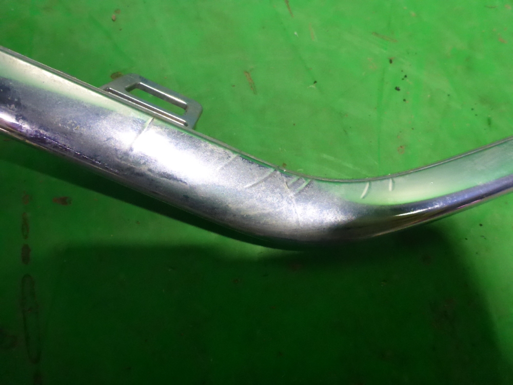 Накладка переднего бампера левая