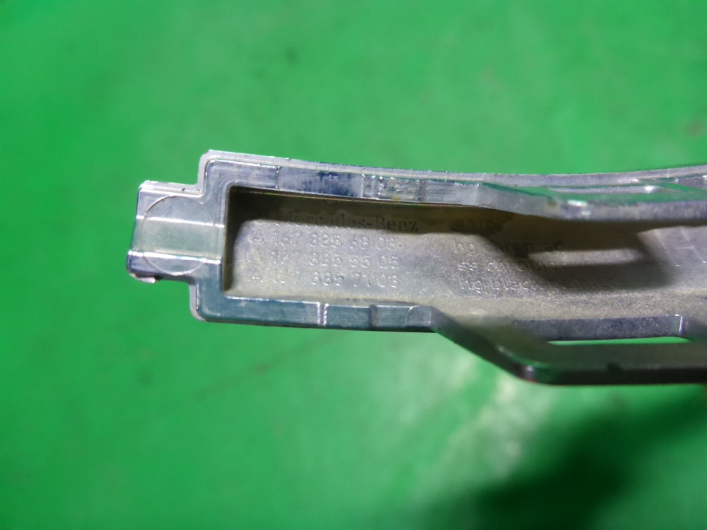 Накладка переднего бампера левая