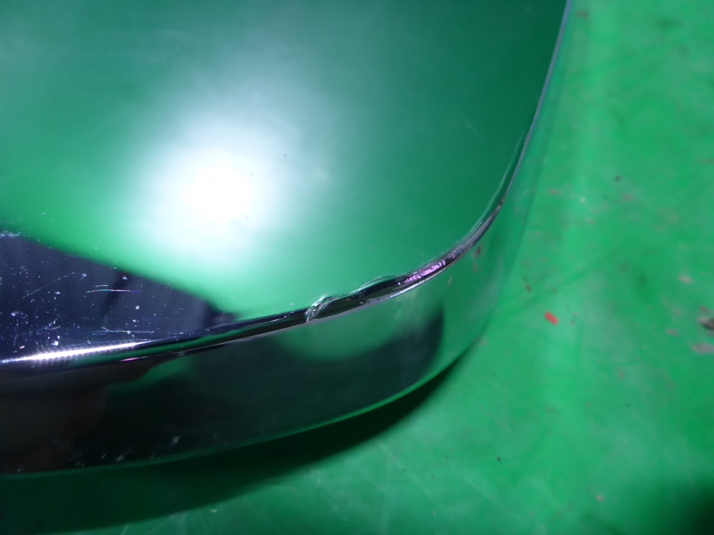 Накладка переднего бампера правая