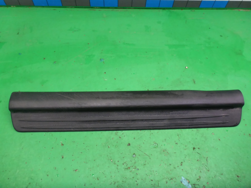 Накладка порога (внутренняя)