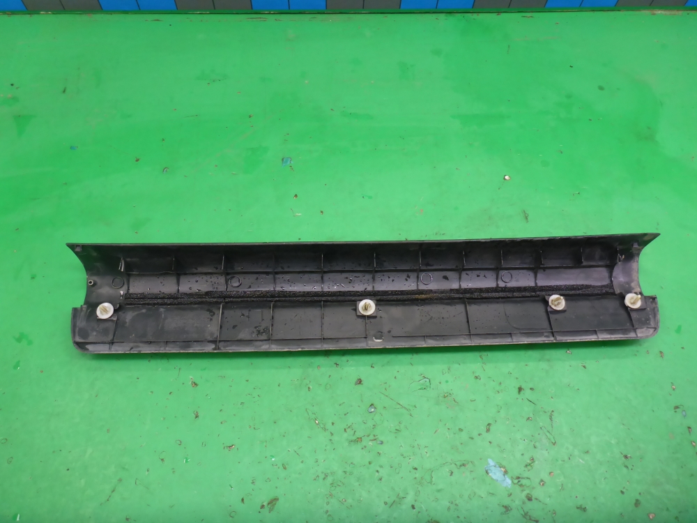 Накладка порога (внутренняя)