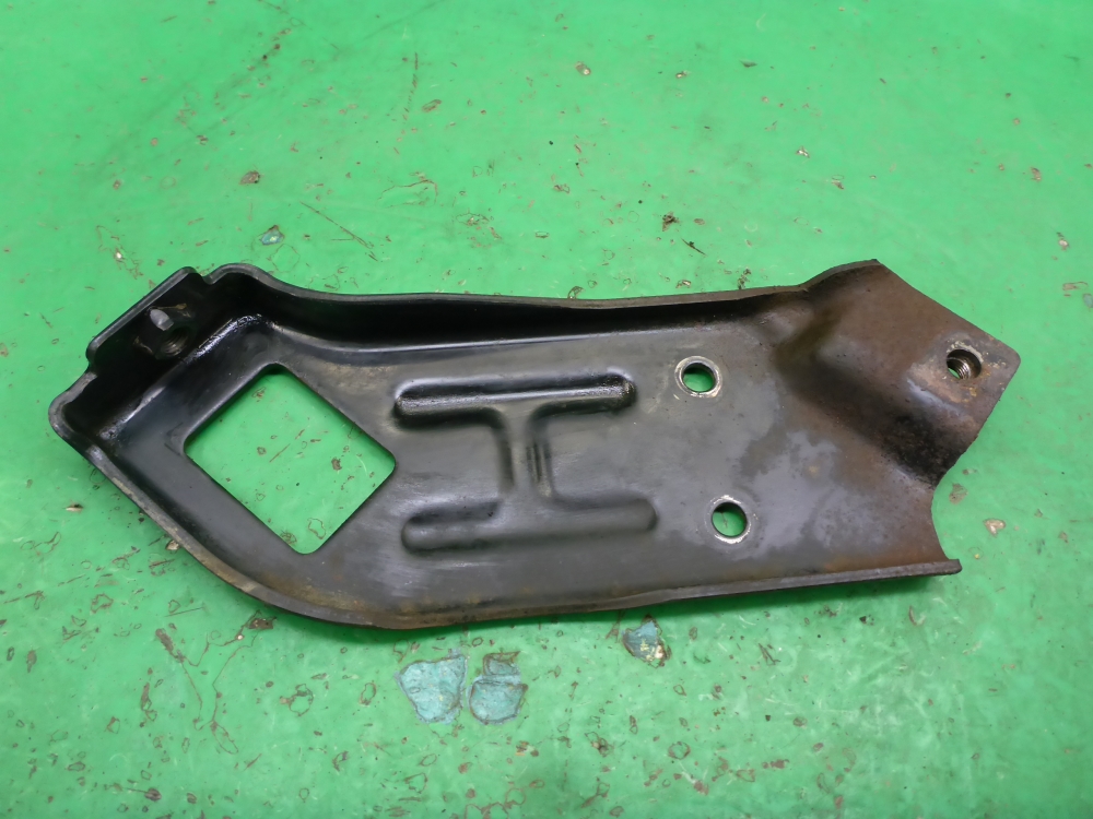 Кронштейн (сопут. товар)