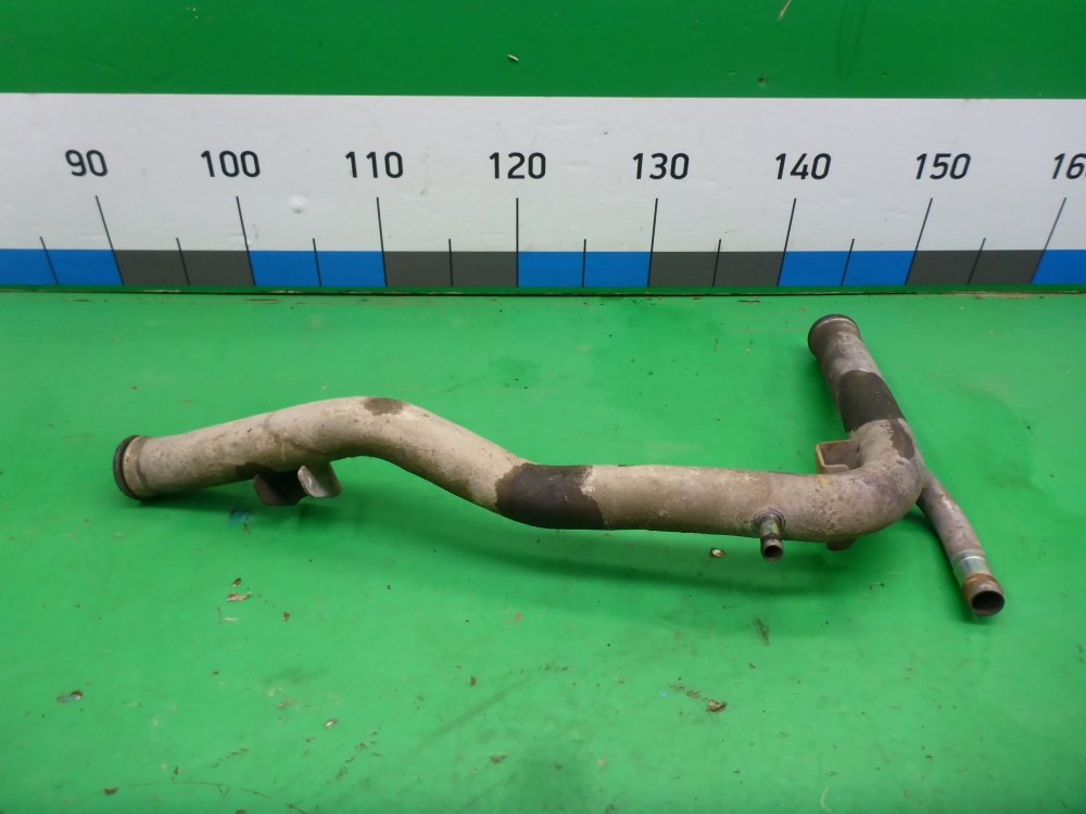 Трубка системы охлаждения