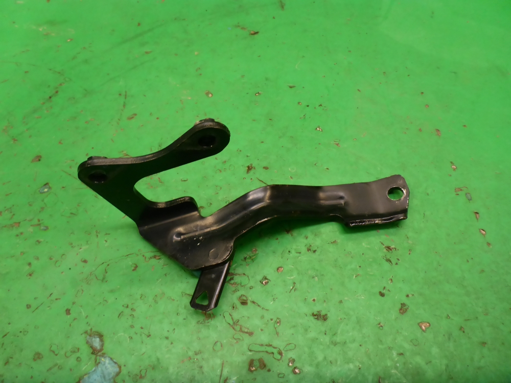 Кронштейн (сопут. товар)