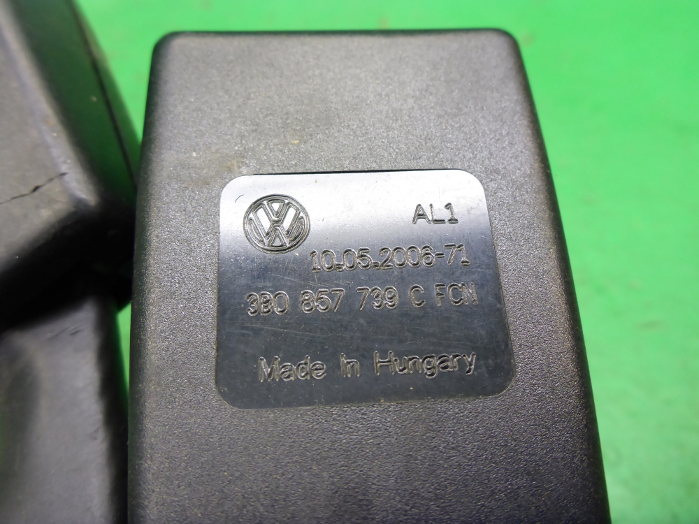 Ответная часть ремня безопасности